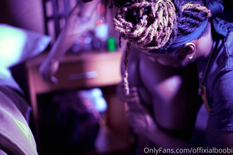 Big Wavy étoile hd galerie