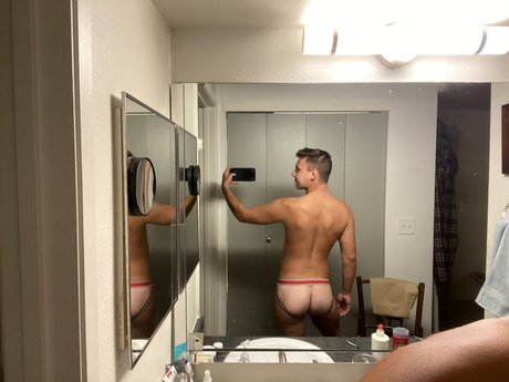 chaton potelé uniquementfans porno img