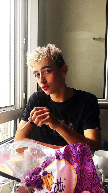 AA photo actrice hd archive