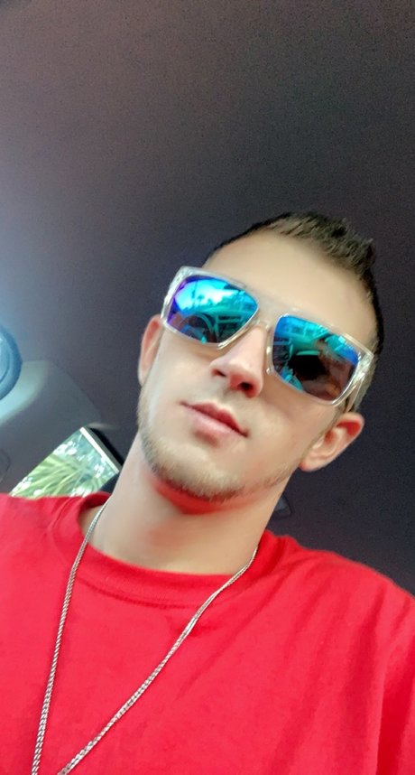 MCaddend actrice de nus image