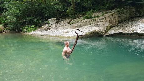 _Adam Feral_ star exclusive des photos