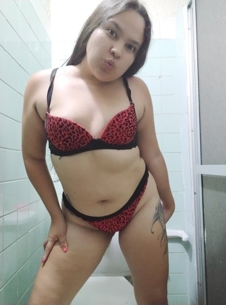 Alana Ra s actrice chaude collection