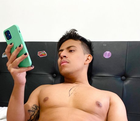 Alejo Acosta actrice artistique img