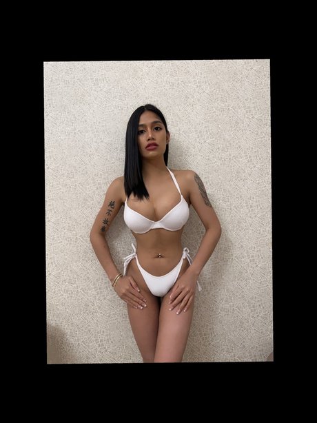 Akita star du porno chaud img