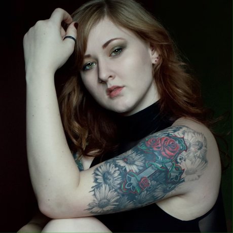 AJ Robins modèle xxx images