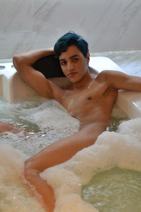 Tony Pierce actrice sexy collection