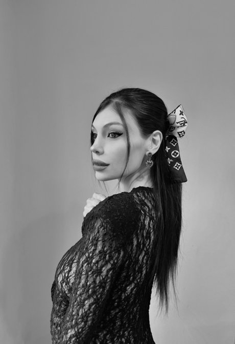 Paola Bello actrice xxx archive