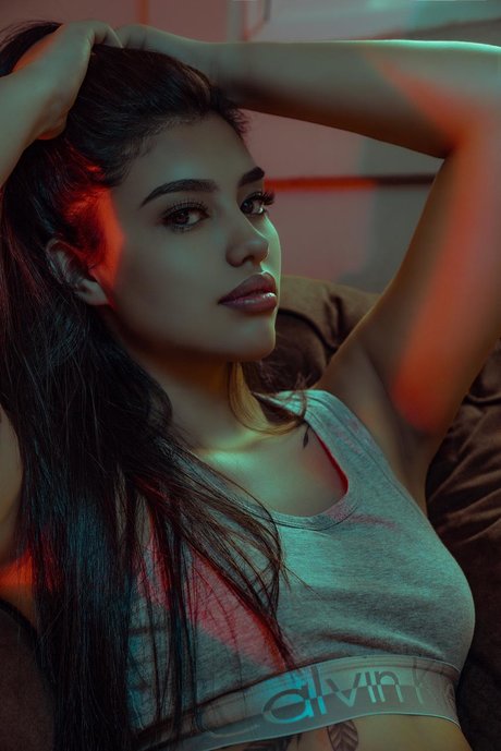 Paola Ramos modèle nu img