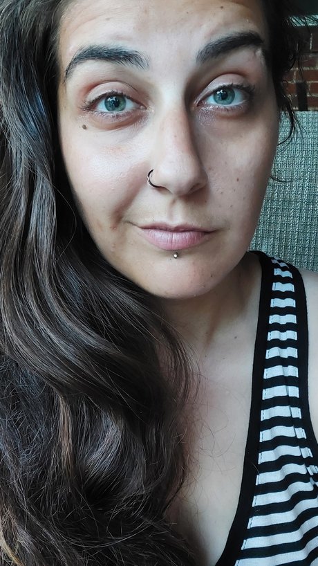 PersephoneDragon belle actrice des photos