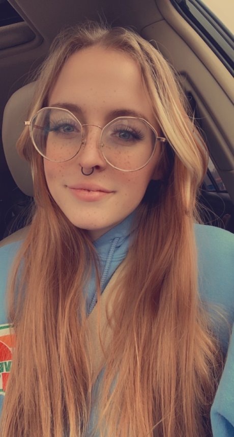 Persephone Nichelle nus star du porno photos