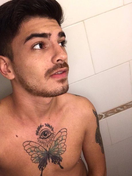 Dragoncitolat star du porno nue img