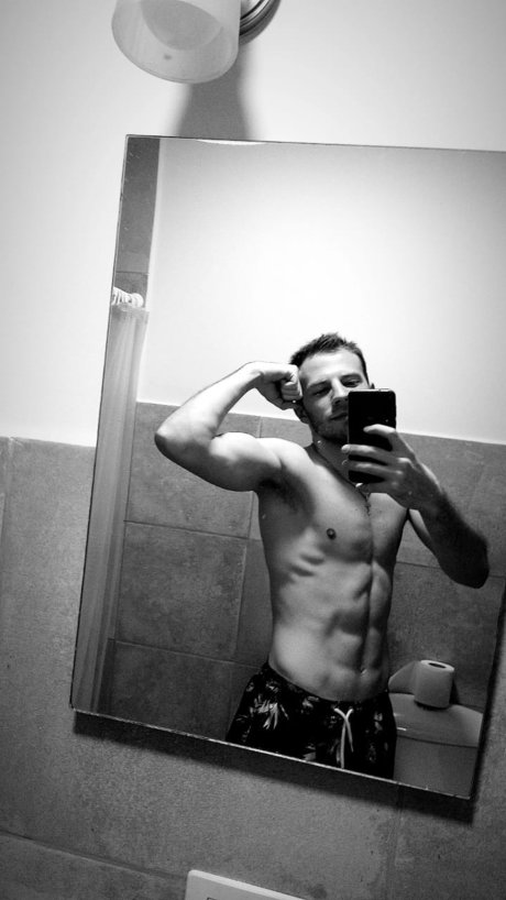 Luciano Oieni sexe star du porno image