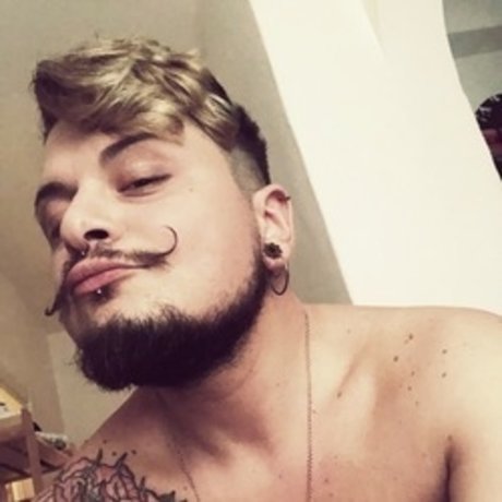 Pavona star du porno chaude img