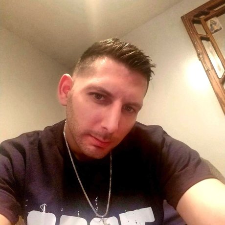 Paul Dallegro star du porno gratuite img