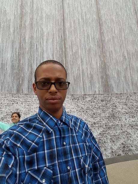 paulyj1987 star du porno de haute qualité image