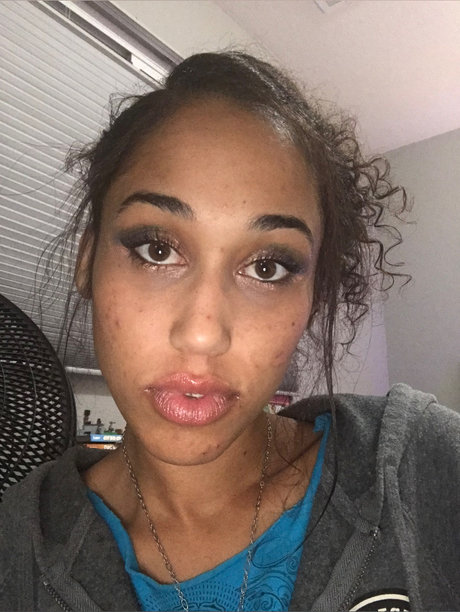 u50111752 jolie actrice collection