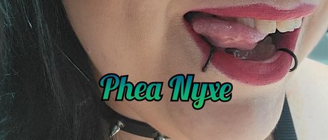 Phea Nyxe haut modèle images