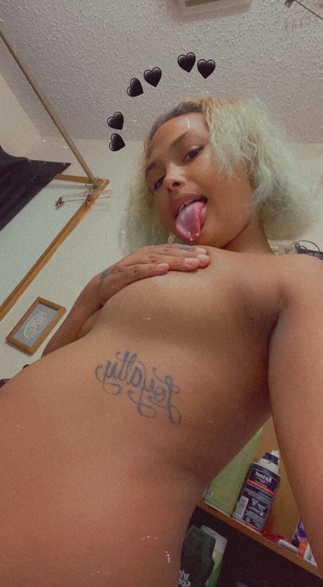 Phat Phat modèle xxx collection