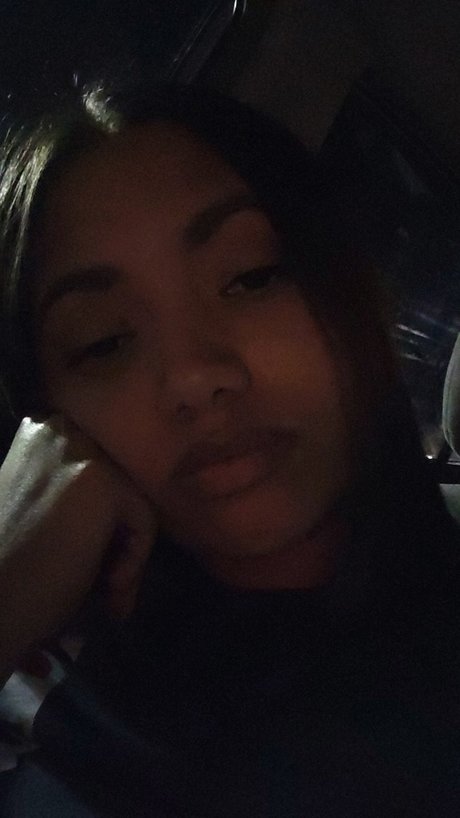 Reynaa modèle artistique photo