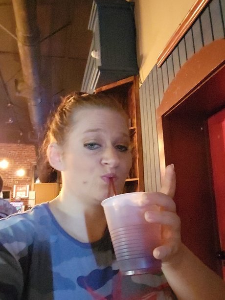 playfulpossum1134 actrice pornographique image