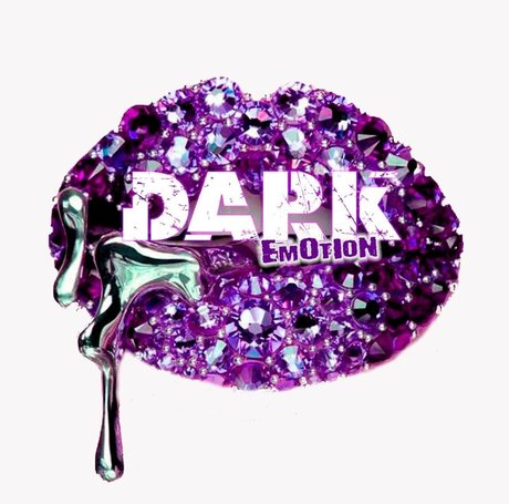 DARK EMOTION modèle parfait des photos