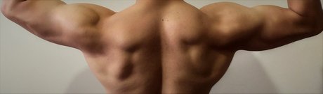 Chris Rhoades modèle chaud img