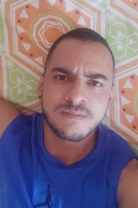 Iv n Aguiar star du porno belle des photos