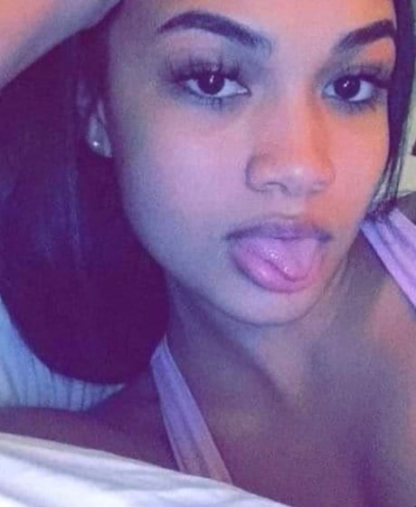 PinkyMamii_ modèle chaud images