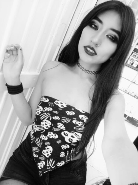 Karina Paola beau modèle des photos