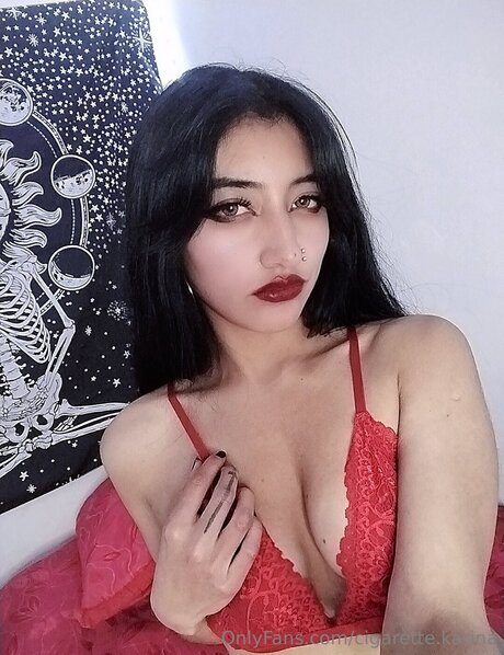 Karina Paola star du porno chaude photos