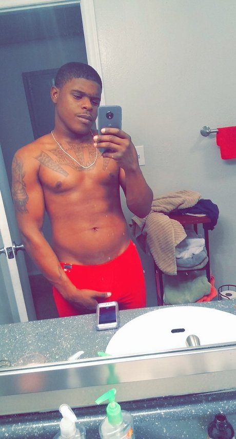 milf poilue onlyfans pornographique image