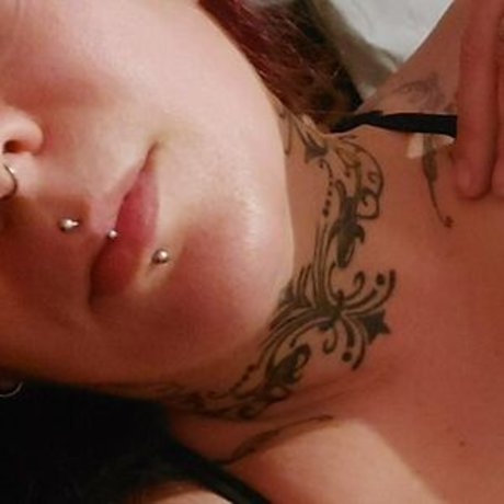 polly esther nus étoiles des photos