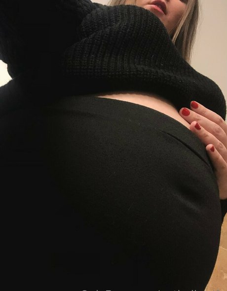 potbellywife modèle gratuit archive