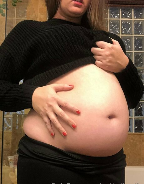 potbellywife star du porno exclusive images