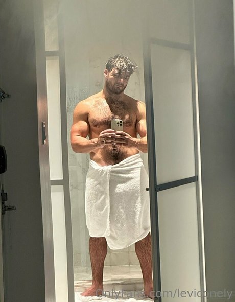 leviconely star du porno exclusive galeries