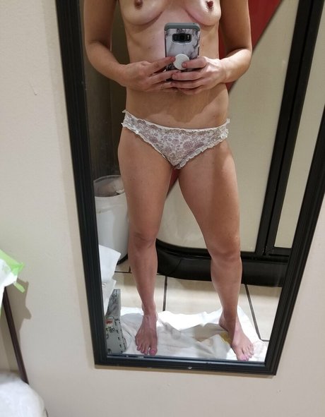 faux seins matures onlyfans érotique parfait des photos