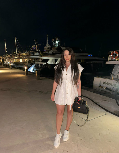 nu gratuit onlyfans art de haute qualité img