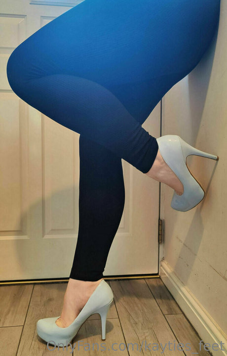kayties feet star du sexe img