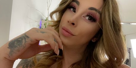 CaseyKissesXoXo xxx star du porno photo