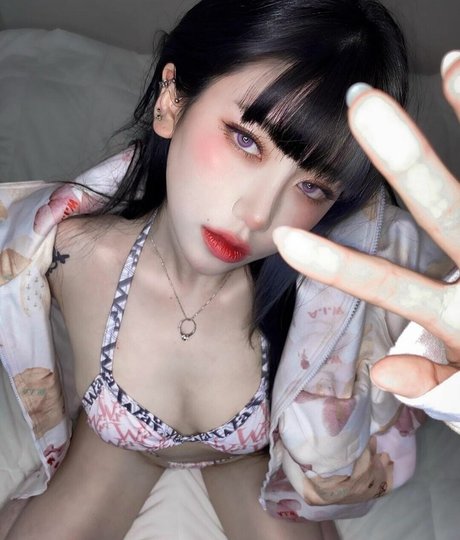 Naughty Rabbit star du porno belle photo