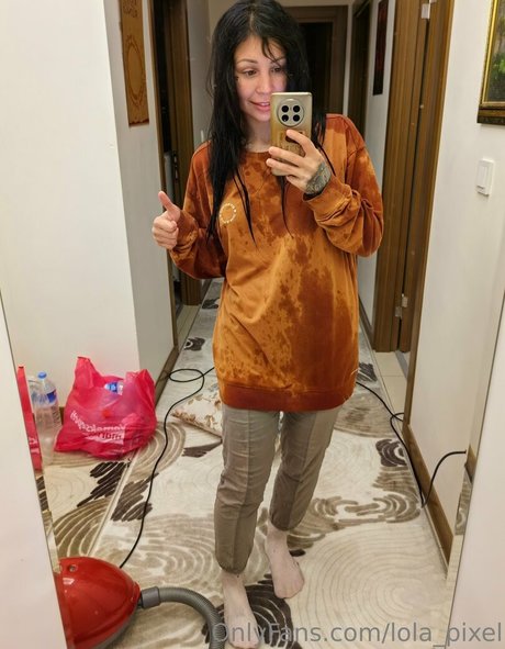 lola pixel actrice nue image