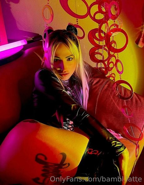 roni paradise star du porno de haute qualité archive