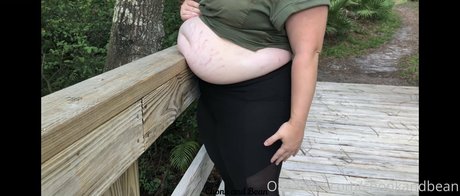 chonkandbean étoile nue photo