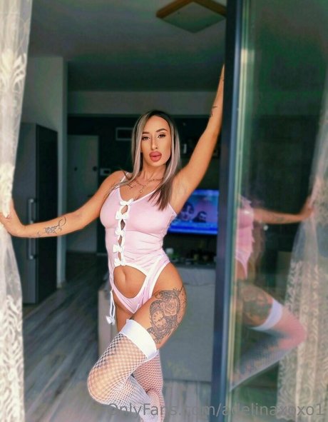 adelinaxoxo1 star du porno sympa photo