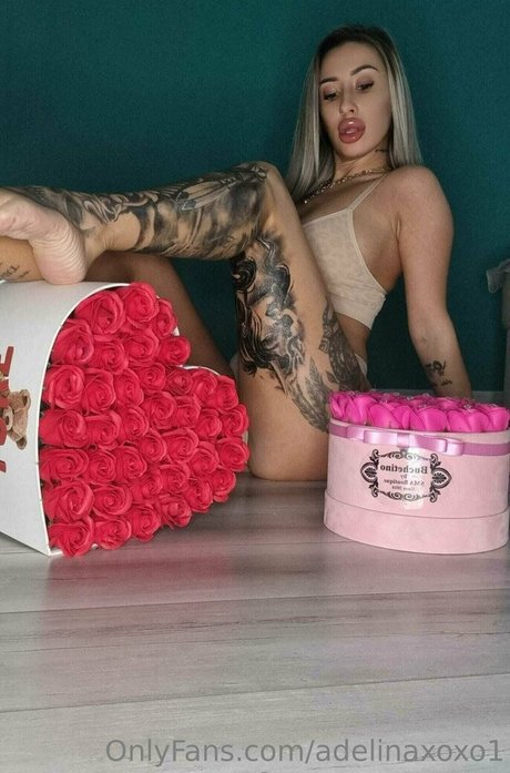 adelinaxoxo1 actrice exclusive photo