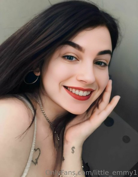 little emmy1 actrice nue images