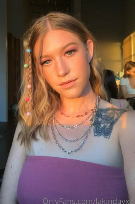 LakinDayXO sexe de star du porno photos