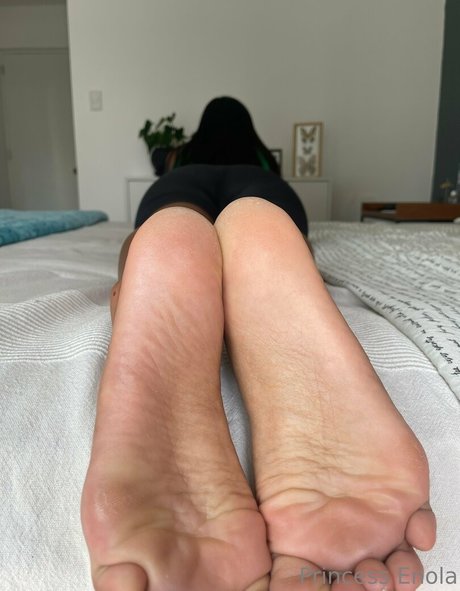 princess enola modèle nu img