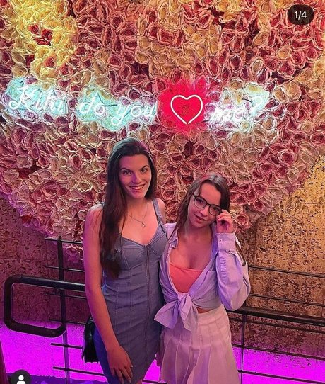 realhoneyhayes nus de stars du porno galerie