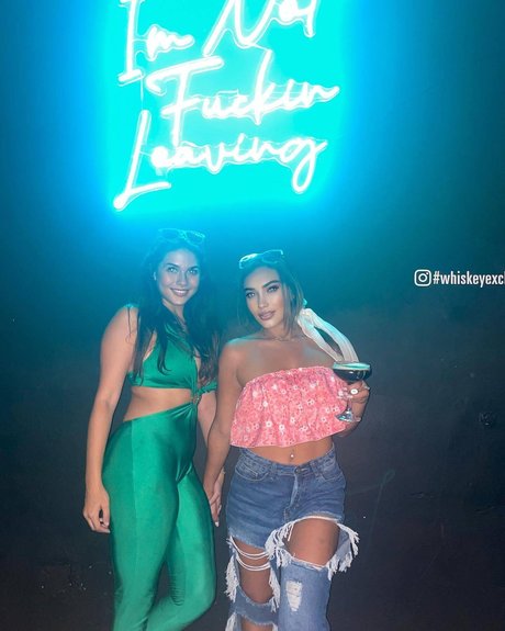 Maddy Mahmoudi star du porno belle photos